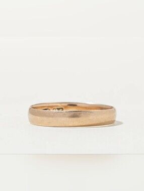 9k Classic Rose Gold Wedding Band - Size 7.25